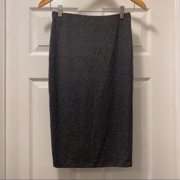 Forever 21 | Stretchy Grey Skirt - Picture 3 of 7